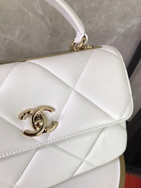 Affordable CHANEL FLAP BAG WITH TOP HANDLE 1022 - Image 5