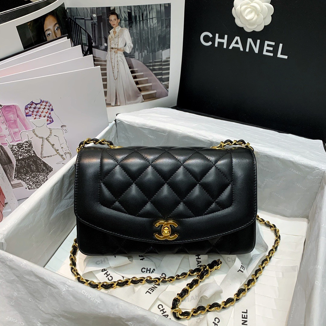 AllSeason CHANEL FLAP BAG 647 - Image 4