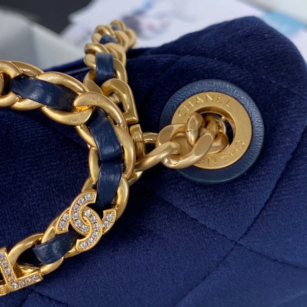 GoodFit CHANEL FLAP BAG 451 - Image 5