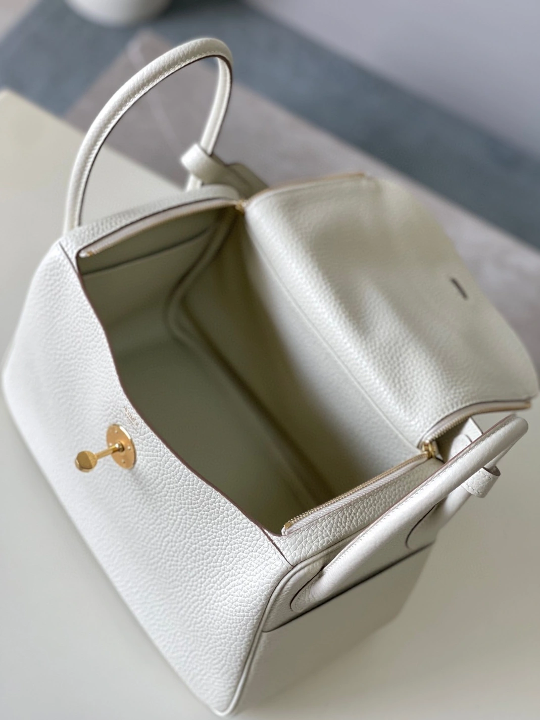 Affordable 139 Hermes AAA Quality Handbags For Women - Image 6