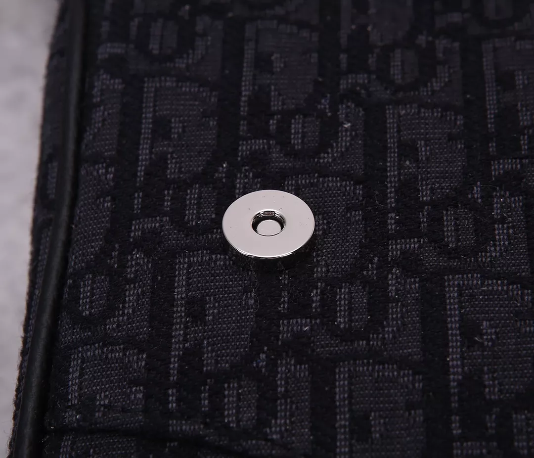 Affordable 272 Christian Dior AAA Man Messenger Bags - Image 6