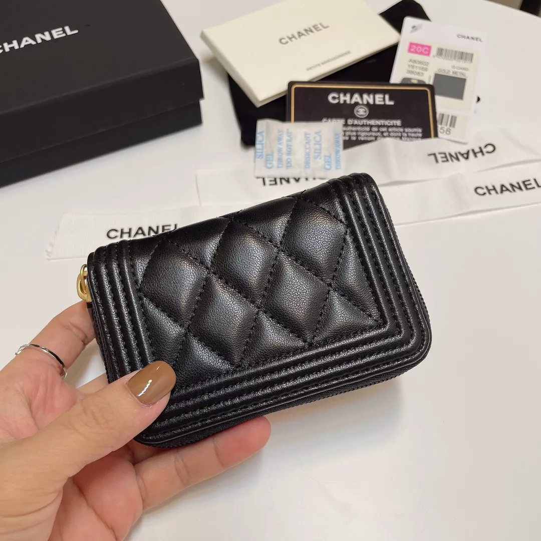 Affordable 5546 Chanel Card Case - Image 3