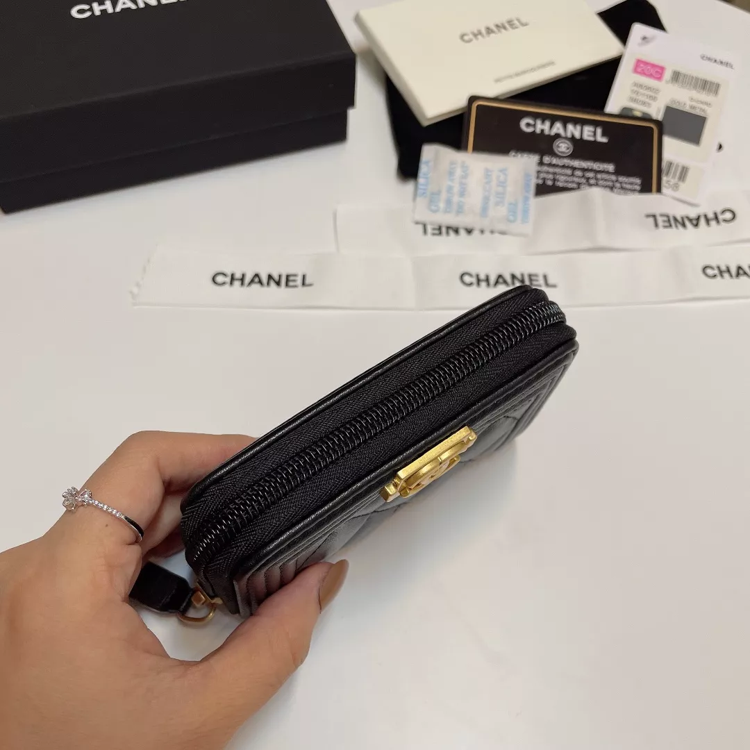 Affordable 5546 Chanel Card Case - Image 4