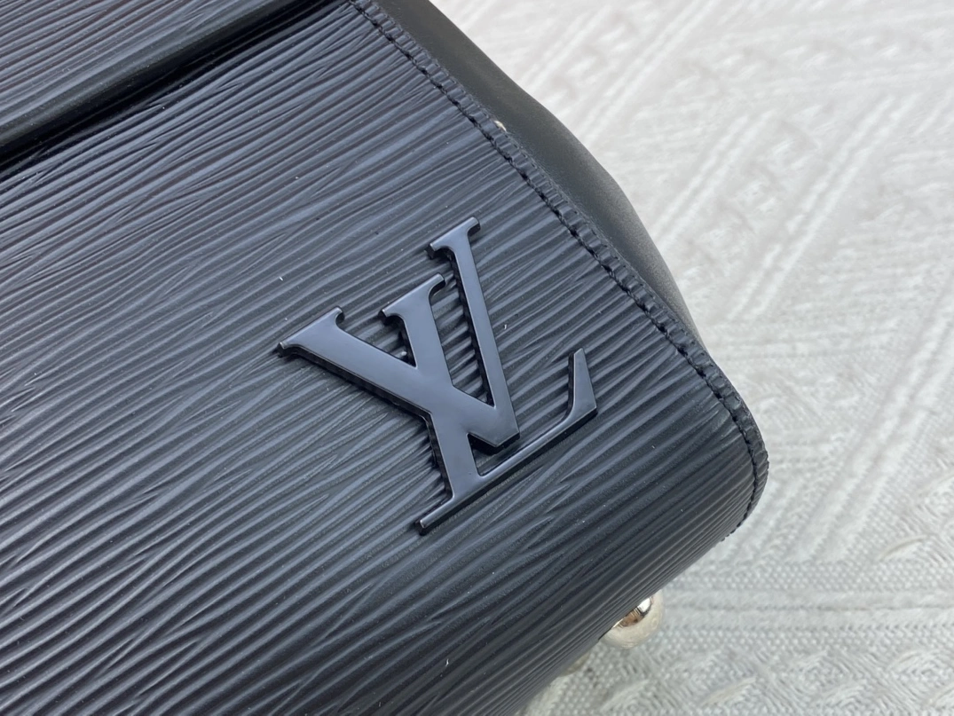 Affordable 5984 Louis Vuitton AAA Quality Handbags For Women - Image 5