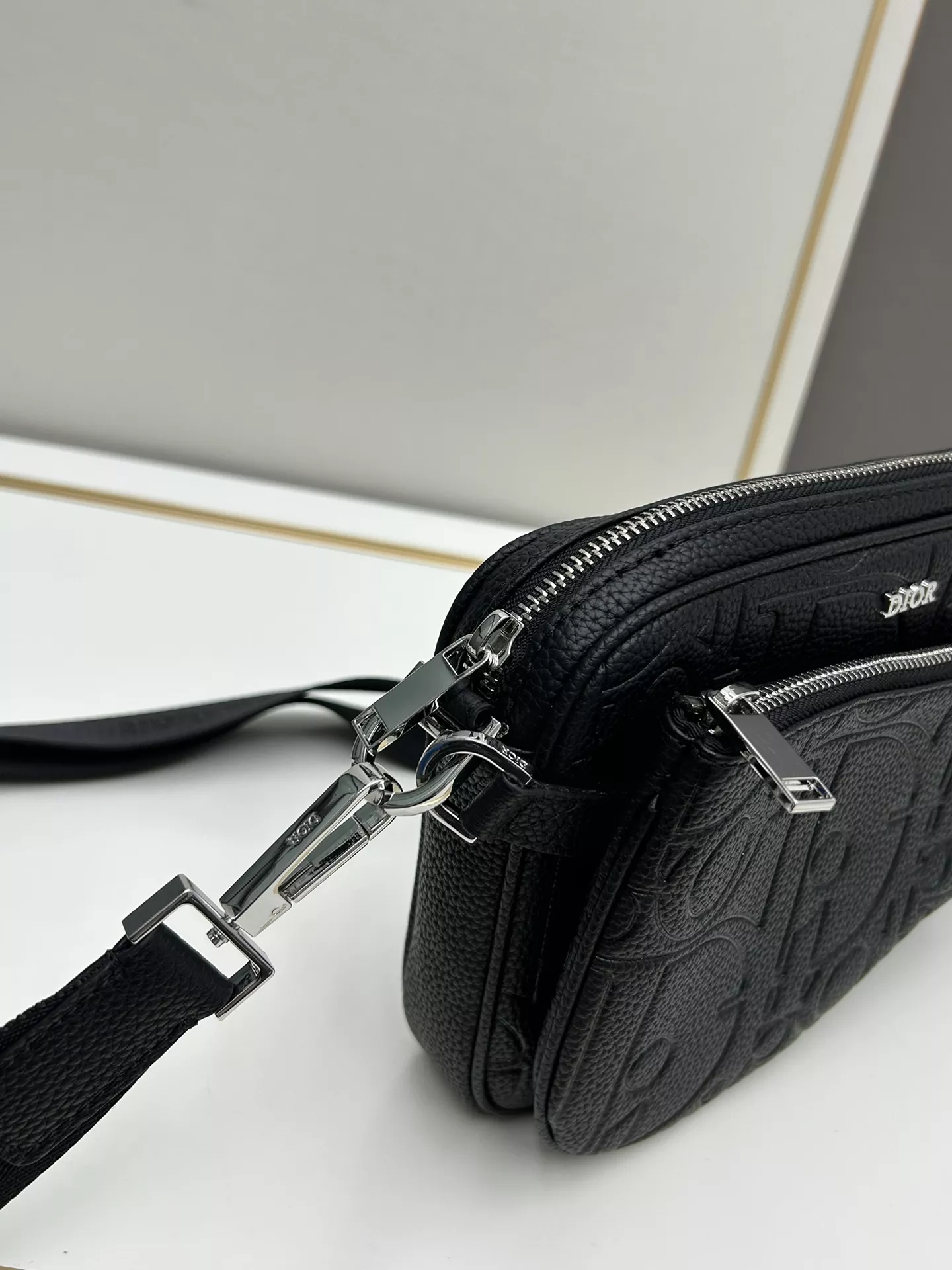 Affordable 9182 Christian Dior AAA Man Messenger Bags - Image 6