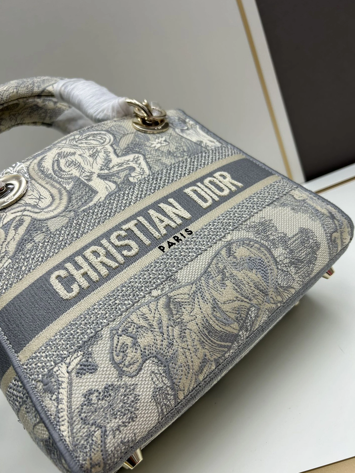 AllSeason 1232 Christian Dior AAA Quality Handbags For Women - Image 6