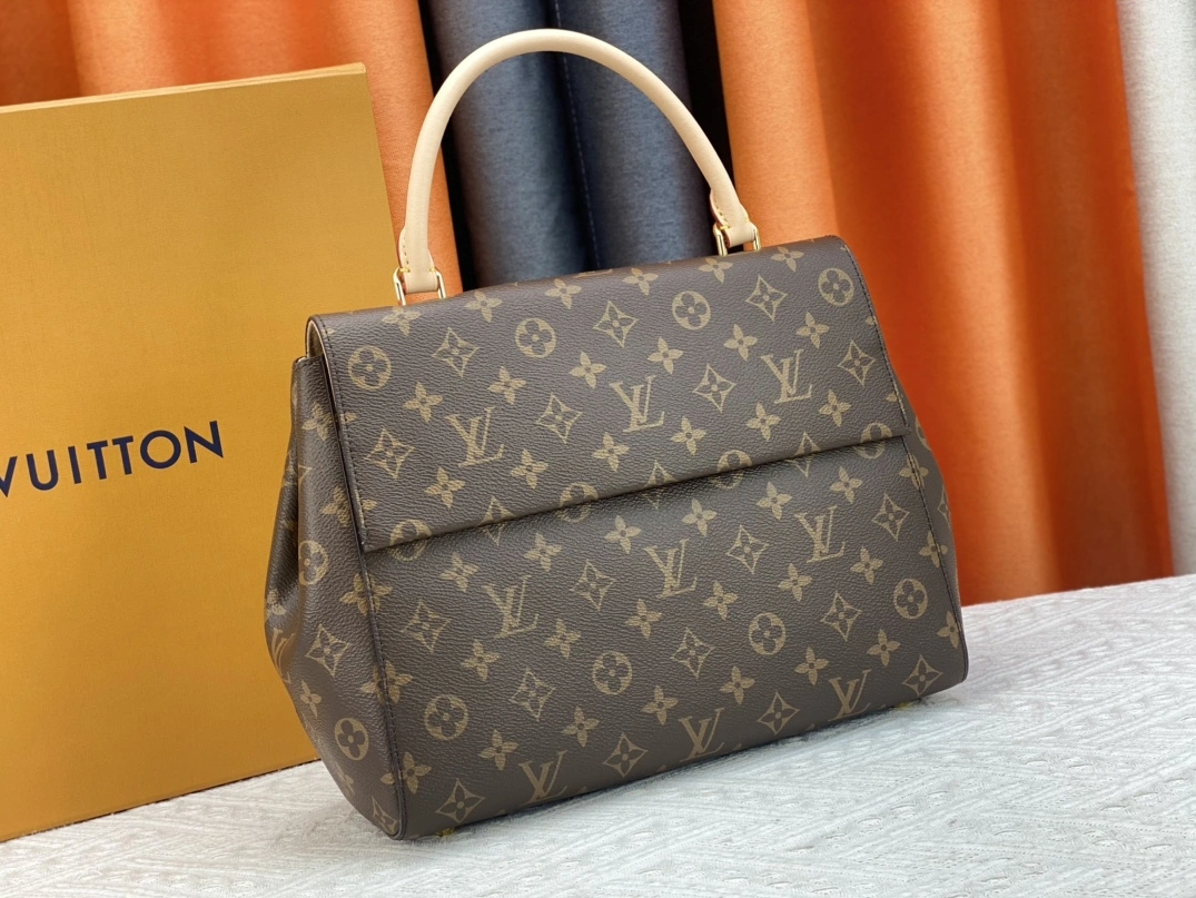 AllSeason 9129 Louis Vuitton AAA Quality Handbags For Women