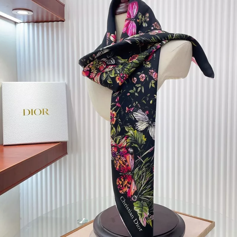 BestValue 1638 Christian Dior Silk Squares - Image 5