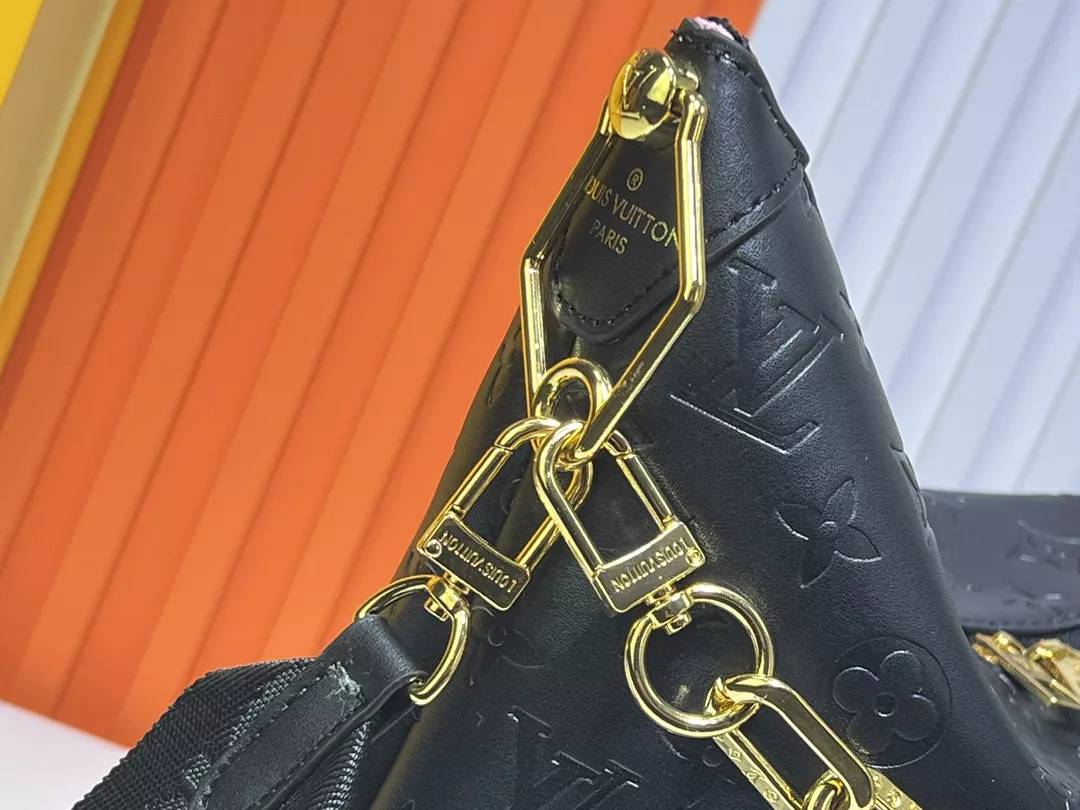 BestValue 5730 Louis Vuitton AAA Quality Messenger Bags For Women - Image 4