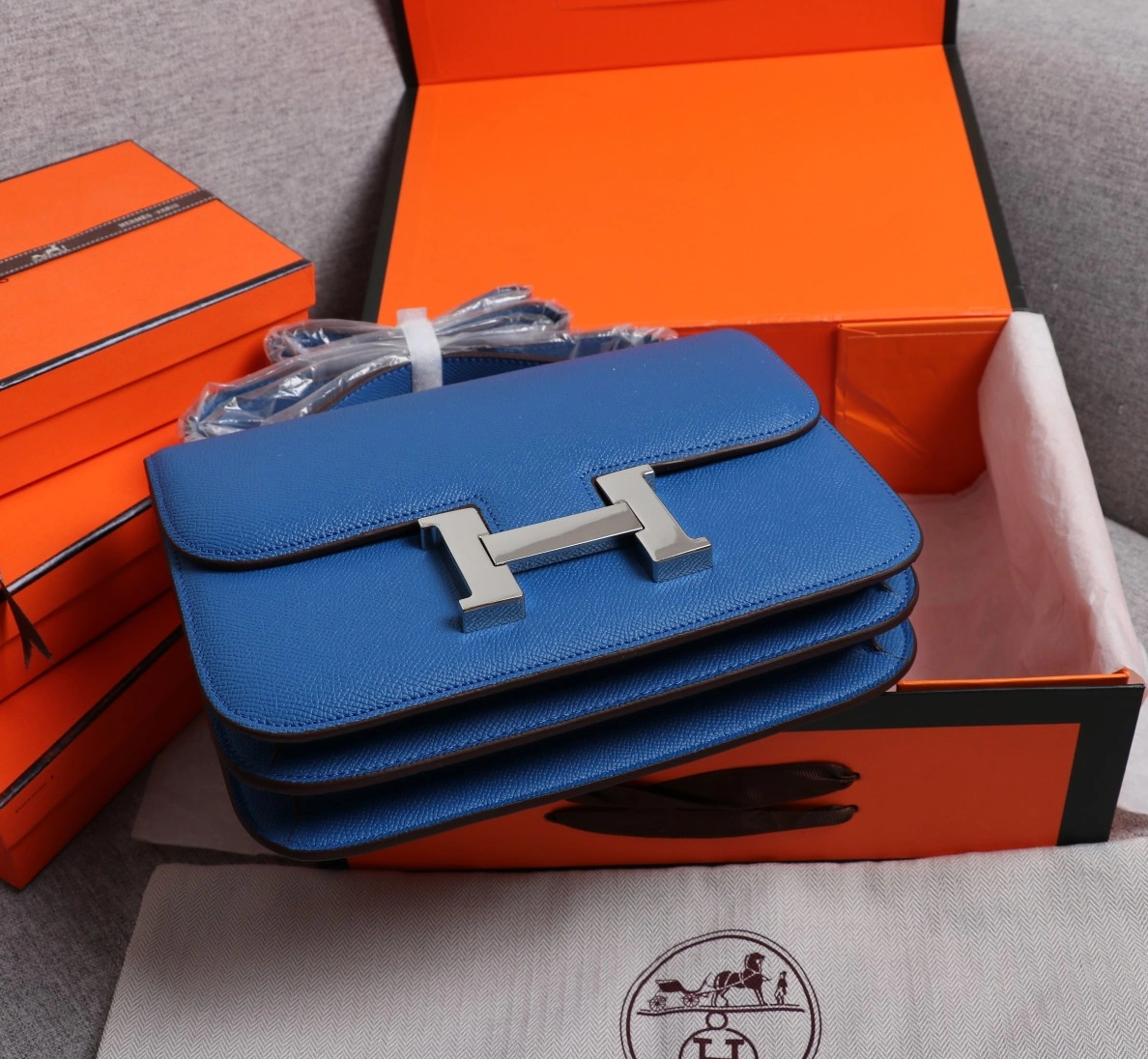 BestValue 9784 Hermes AAA Quality Messenger Bags For Women