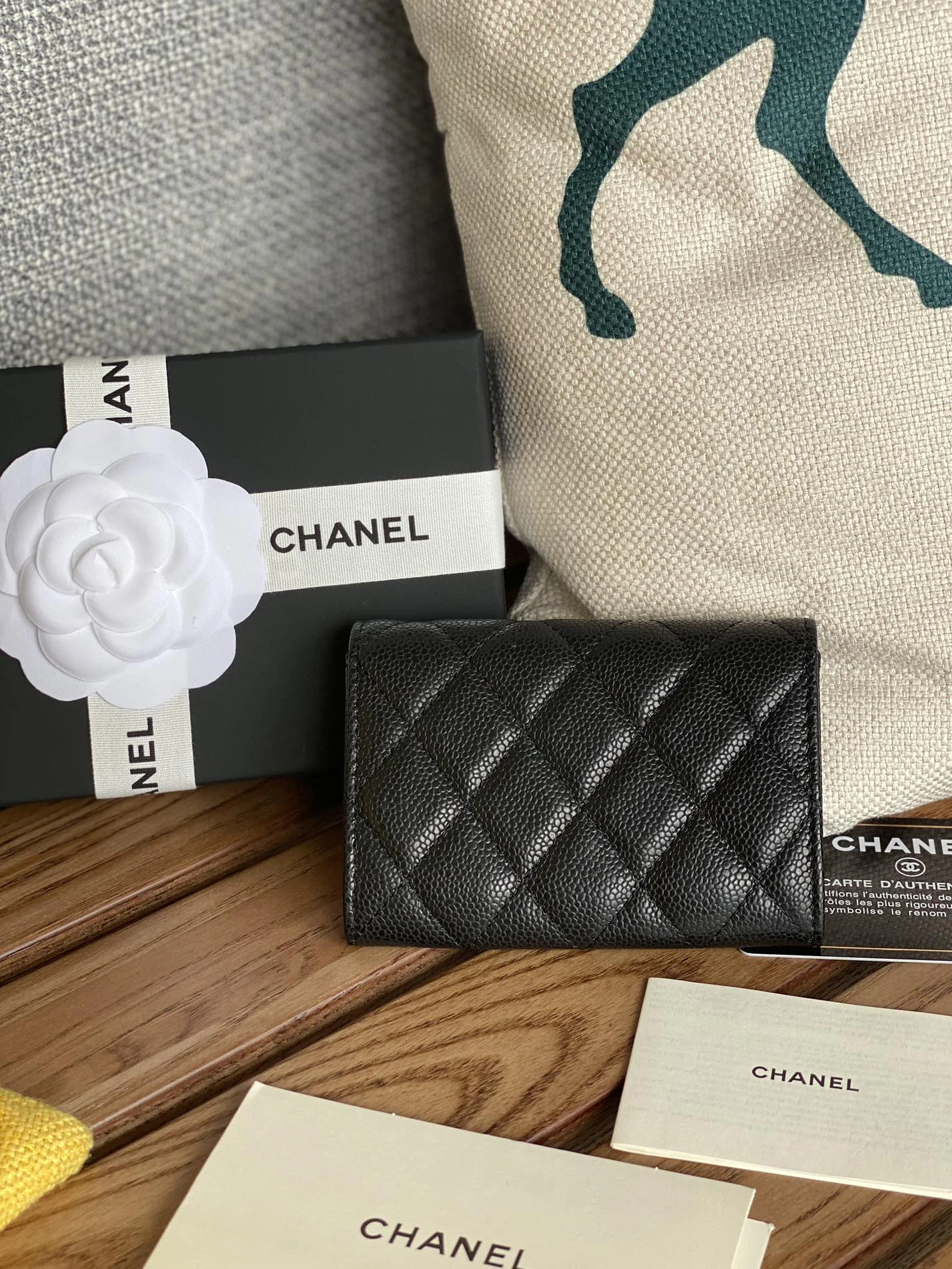 Bold 6845 Chanel Wallets