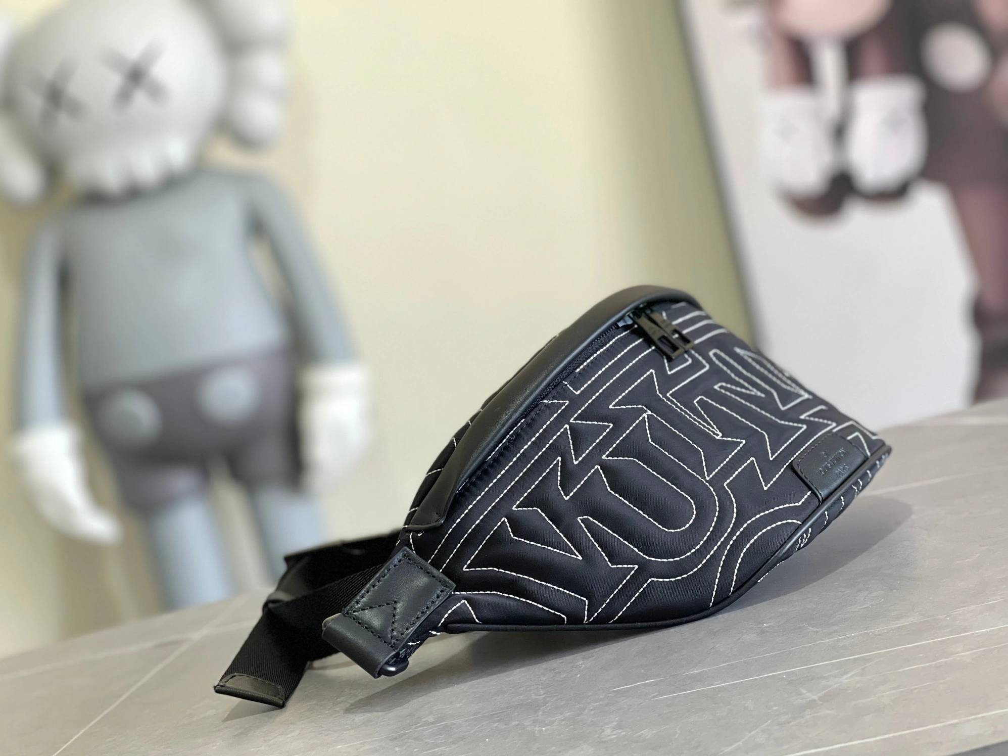 Breathable 2678 Louis Vuitton LV AAA Quality Belt Bags