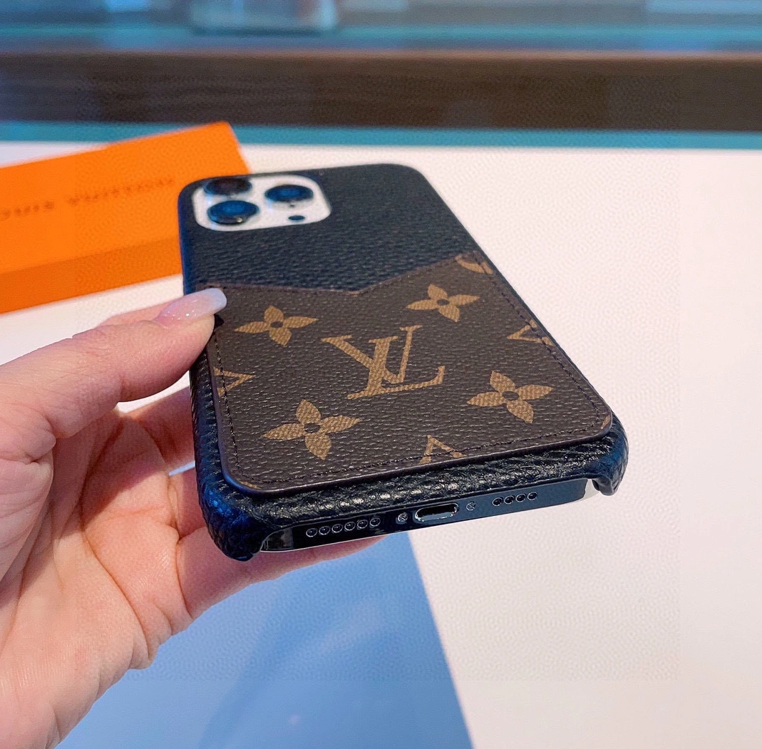 Breathable 7014 Louis Vuitton LV iPhone Case - Image 6