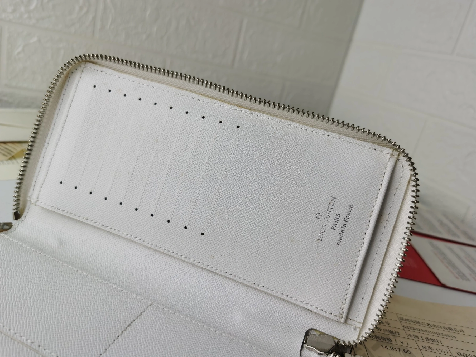 Bright 5667 Louis Vuitton LV Card Case For Unisex - Image 7