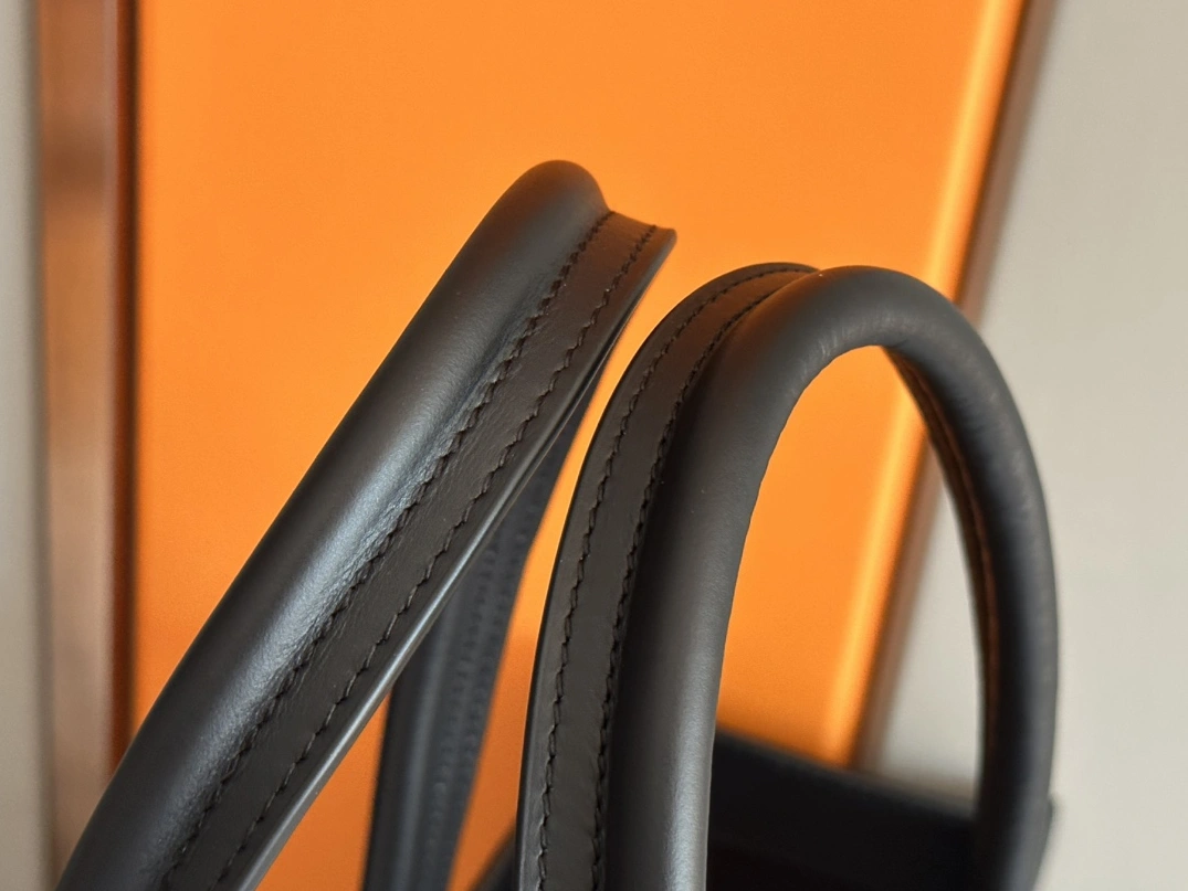 Bright 9260 Christian Dior AAA Man Handbags - Image 3