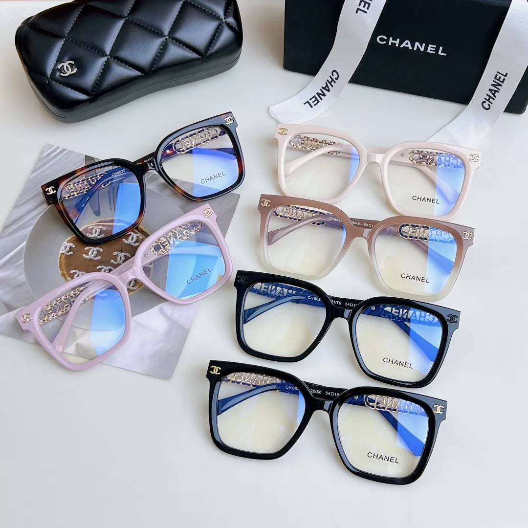 Chanel Goggles Compact 8919
