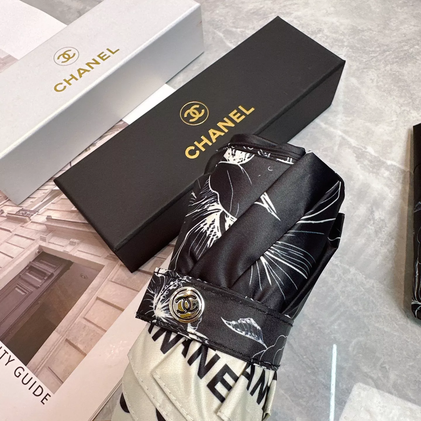 Chanel Umbrellas Cozy 6741 - Image 6