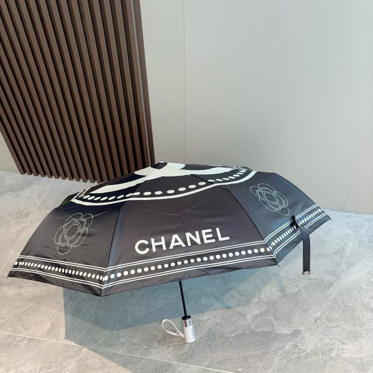 Chanel Umbrellas Resilient 7601