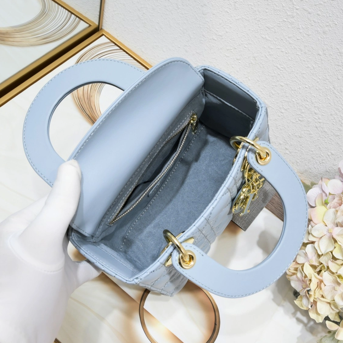 Christian Dior AAA Handbags For Women Vibrant 4211 - Image 7