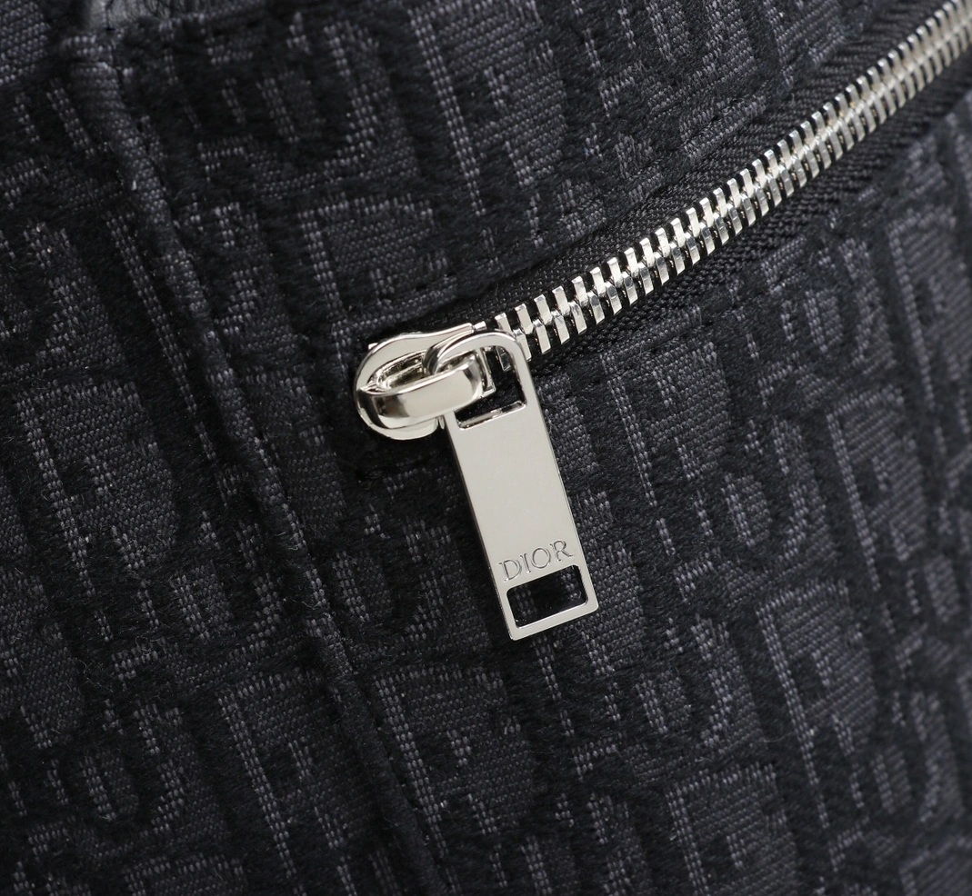 Christian Dior AAA Man Backpacks BestValue 433 - Image 5