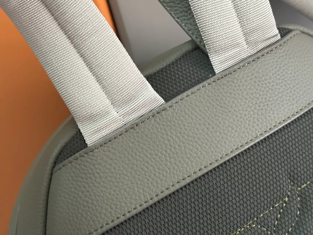 Christian Dior AAA Man Backpacks EasyMatch 6009 - Image 9