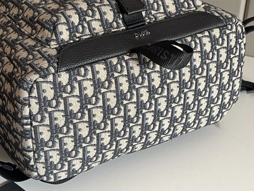 Christian Dior AAA Man Backpacks GoodFit 2246 - Image 5