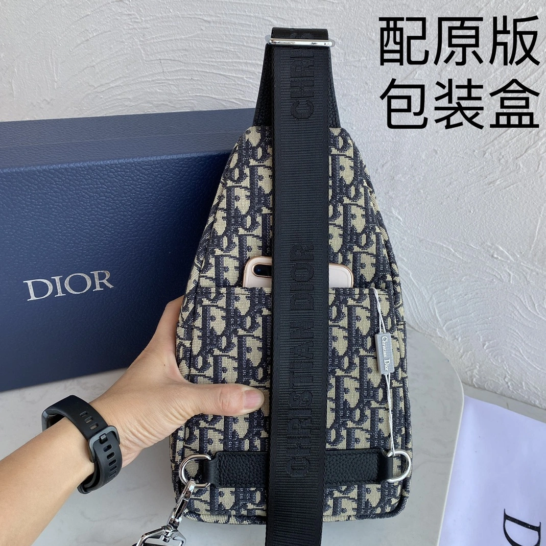 Christian Dior AAA Man Messenger Bags StreetReady 7112 - Image 3