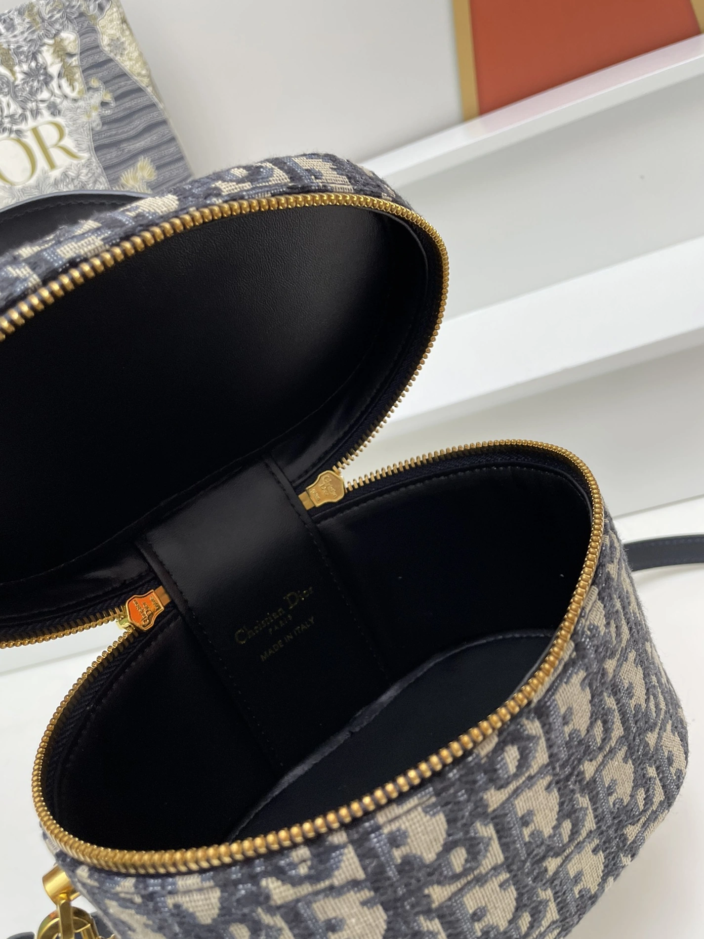 Christian Dior AAA Quality Handbags For Women Breathable 7163 - Image 7