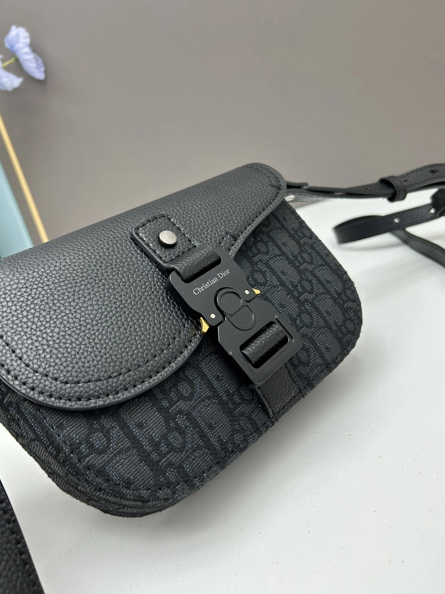 Christian Dior AAA Quality Messenger Bags For Unisex Elegant 2625 - Image 4