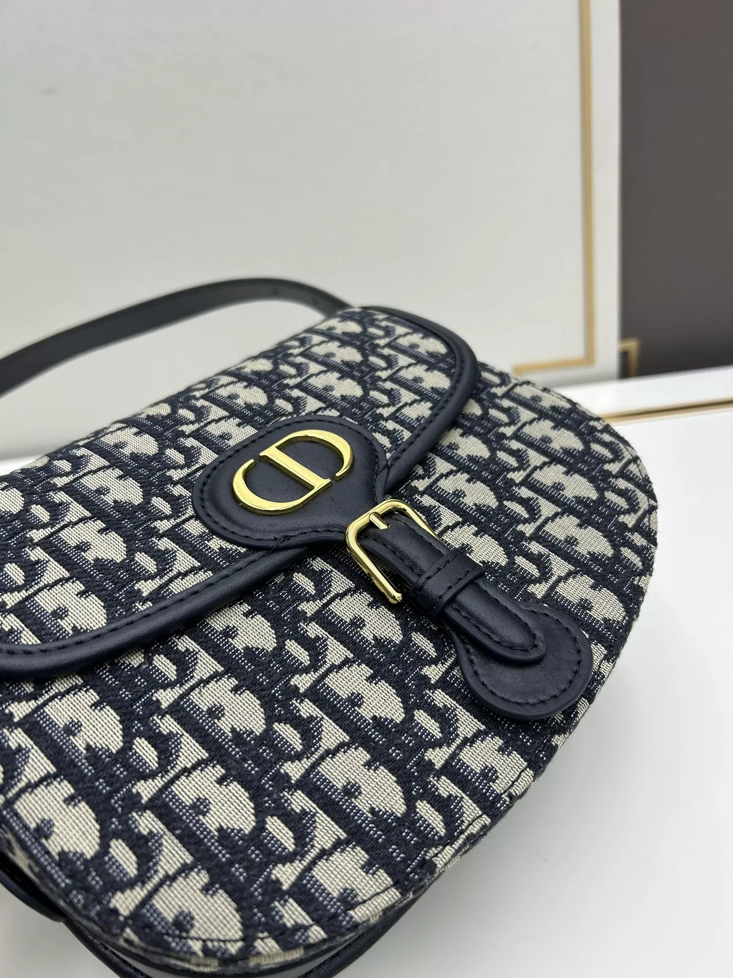 Christian Dior AAA Quality Messenger Bags For Women Elegant 8310 - Image 5