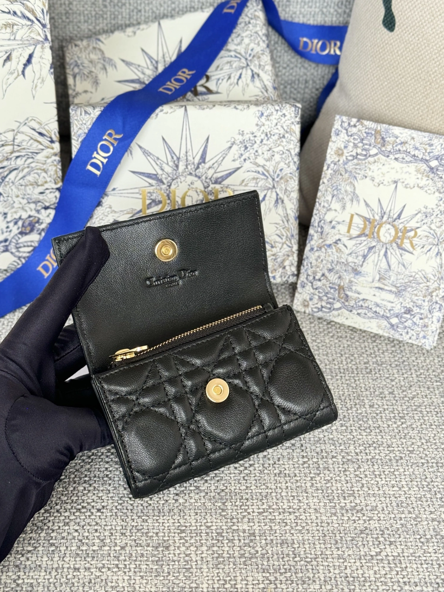Christian Dior AAA Wallets For Women TopPick 9027 - Image 4