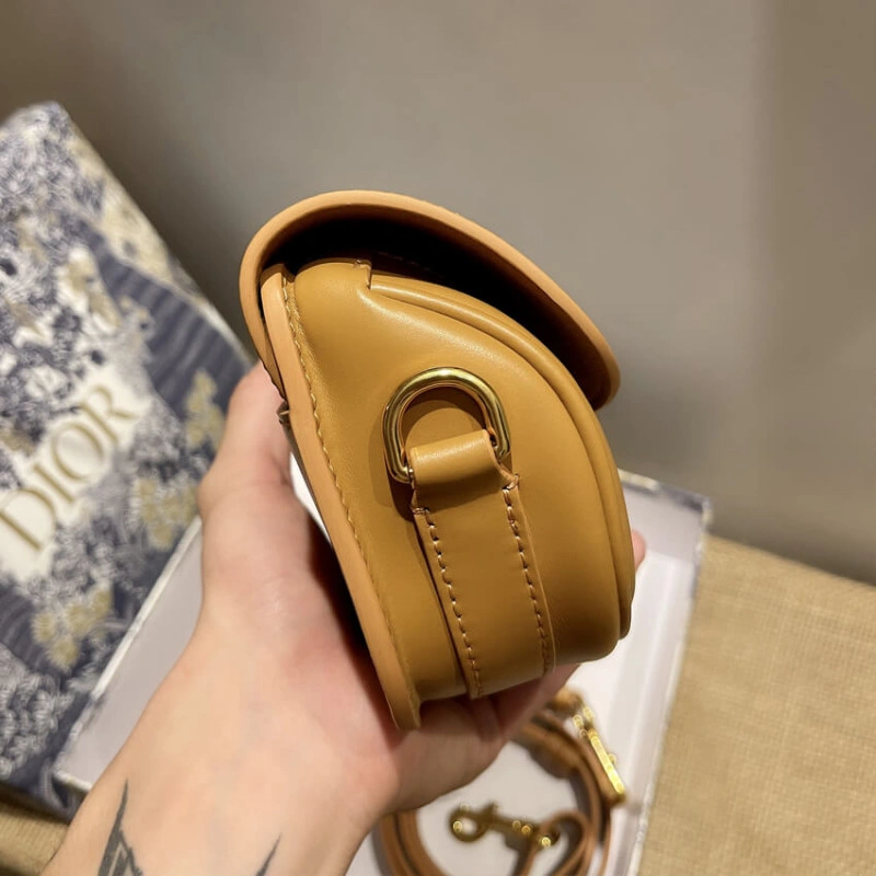 Adjustabl Christian Dior Bobby East-West Bag M9327 in Amber Box Calfskin - Image 5