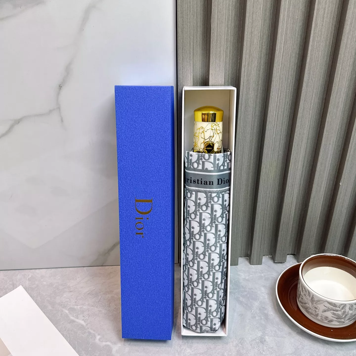 Christian Dior Umbrellas Soft 470