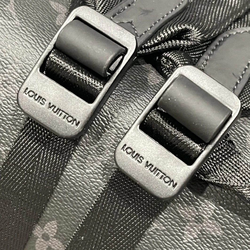 Classic 140 Louis Vuitton AAA Quality Backpacks For Unisex - Image 7