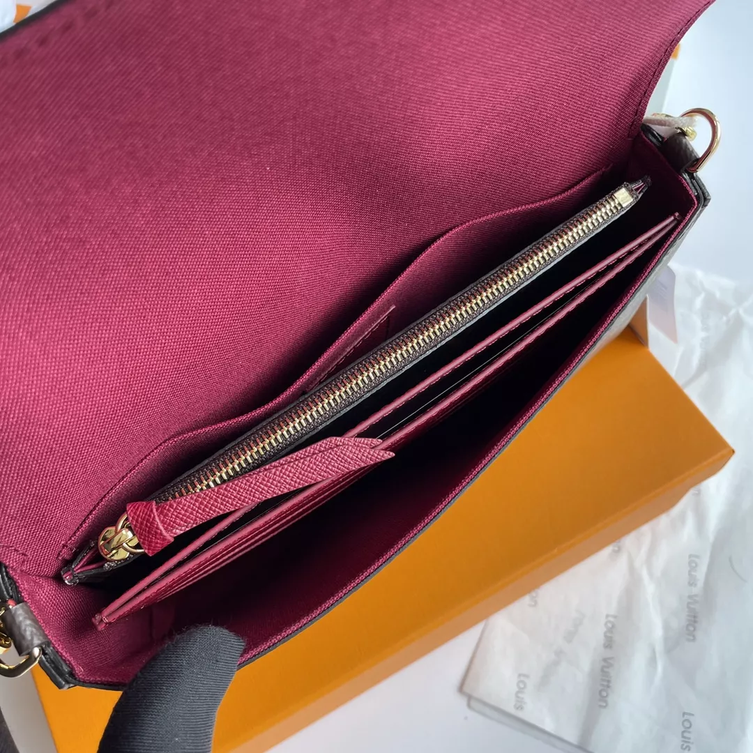 Comfortable 519 Louis Vuitton AAA Quality Wallets For Women - Image 8