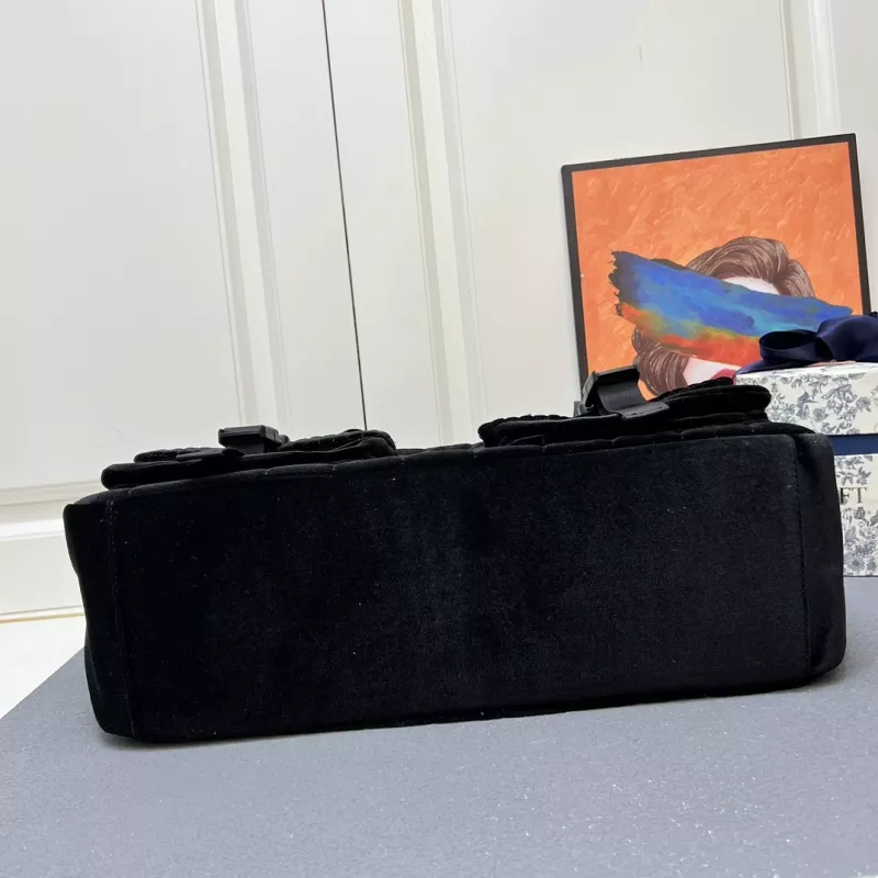 Comfortable 7589 Chanel Travel Bags - Image 7