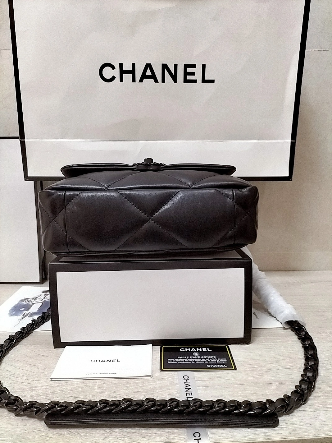 Comfortable 8964 Chanel AAA Quality Messenger Bags For Women - Image 3
