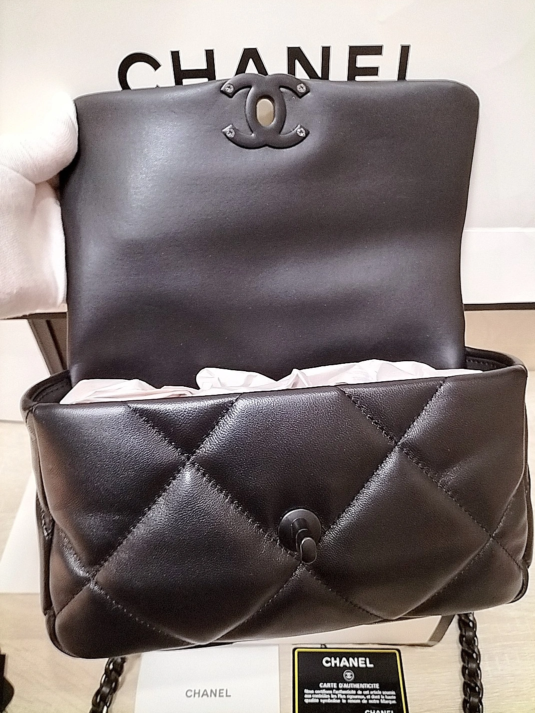 Comfortable 8964 Chanel AAA Quality Messenger Bags For Women - Image 5