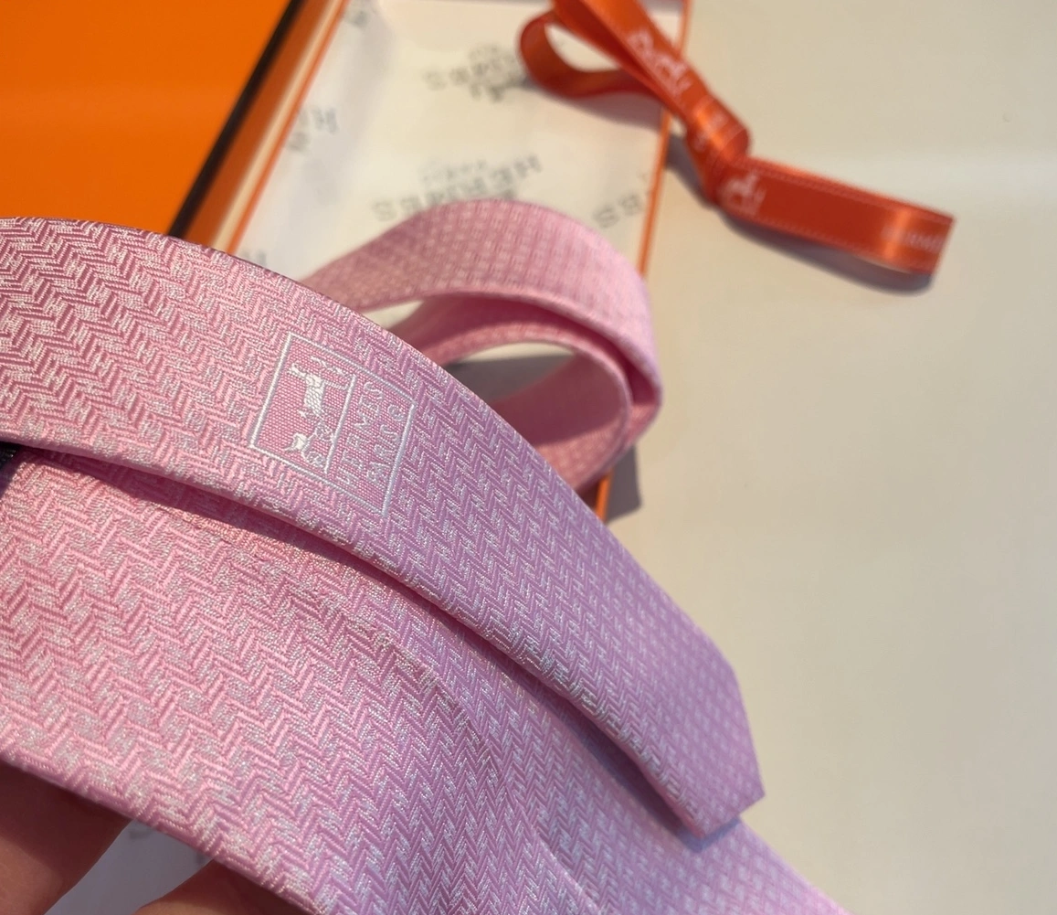 Compact 960 Hermes Necktie For Men - Image 5