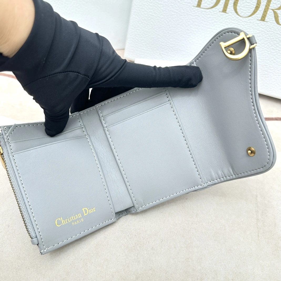 Cozy 5677 Christian Dior AAA Wallets For Women - Image 6