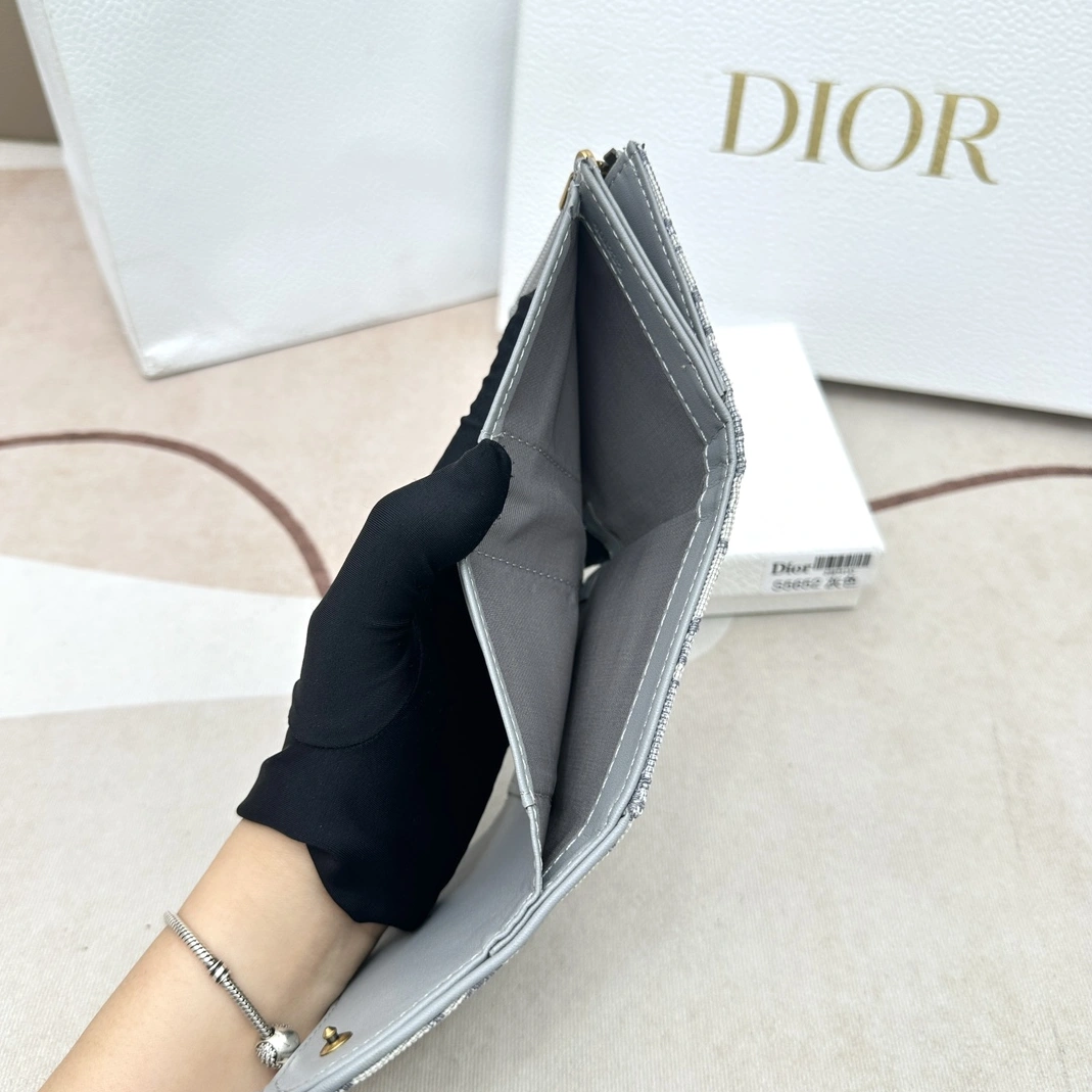 Cozy 5677 Christian Dior AAA Wallets For Women - Image 7