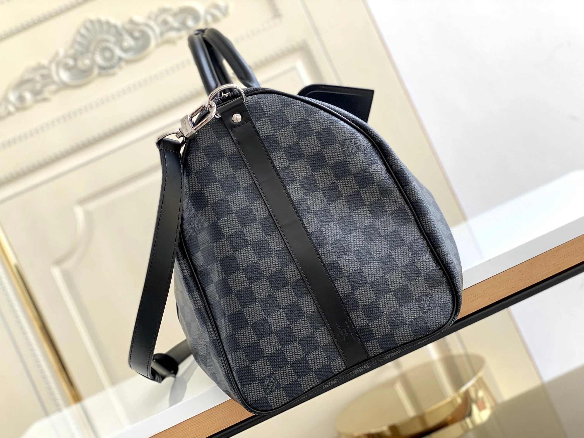 Cozy 7391 Louis Vuitton Travel Bags - Image 4