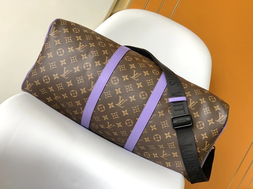Cozy 7793 Louis Vuitton Travel Bags - Image 4