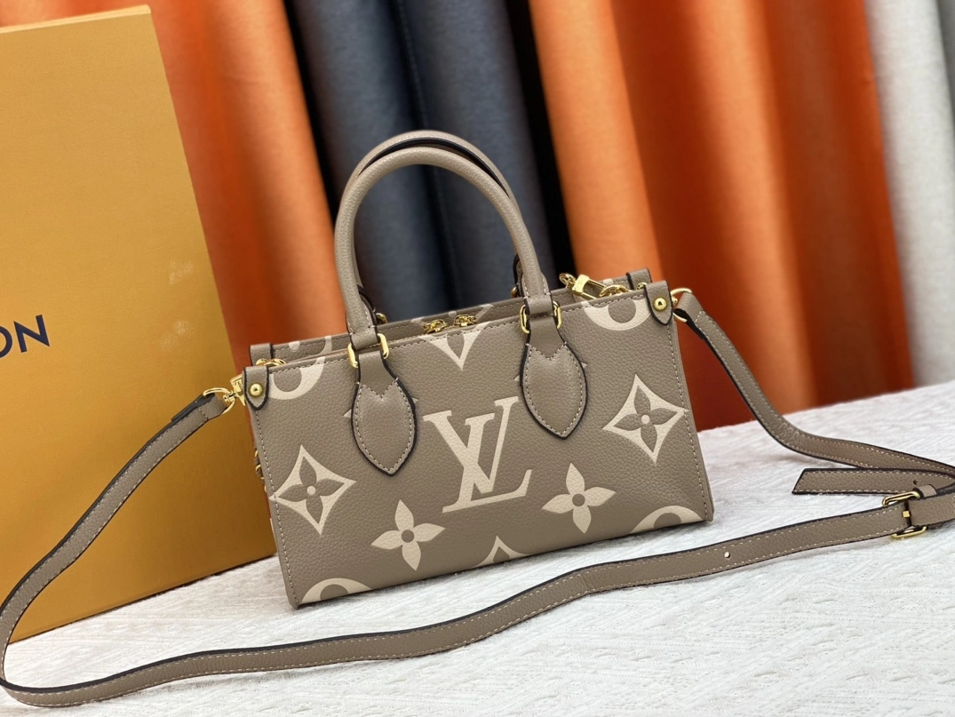 Cozy 9313 Louis Vuitton AAA Quality Handbags For Women - Image 4