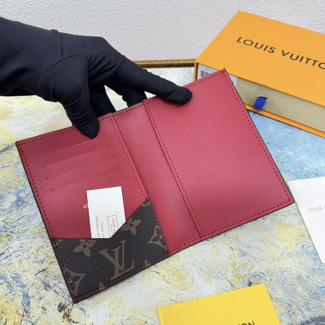 Cozy 9460 Louis Vuitton LV Card Case For Unisex - Image 4