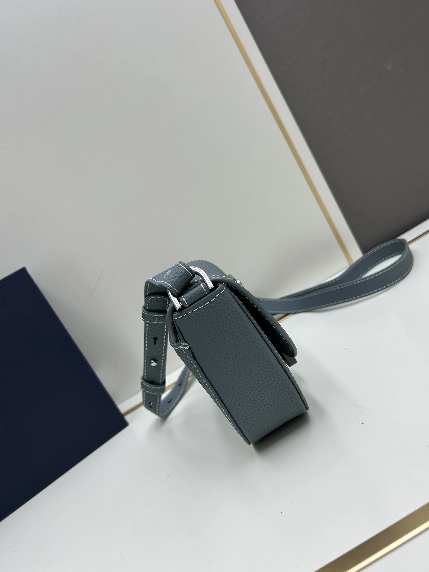 DailyWear 2145 Christian Dior AAA Quality Messenger Bags For Women