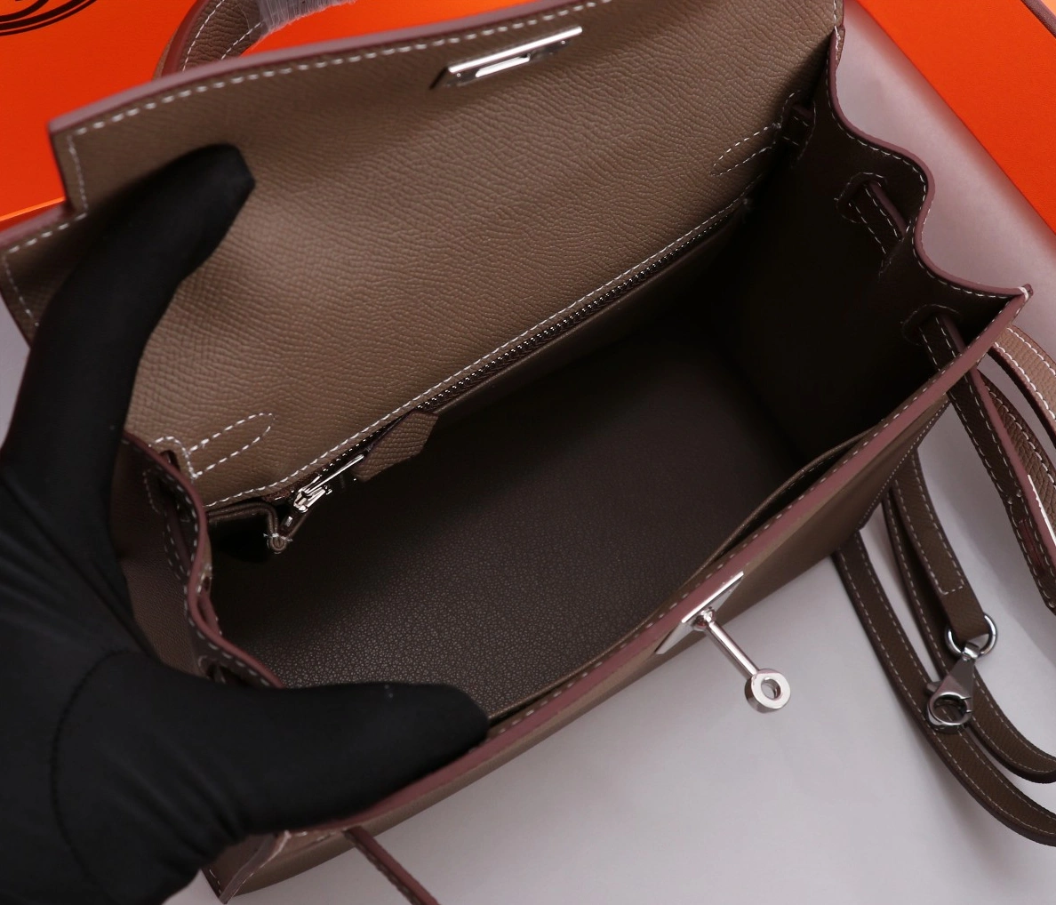 DailyWear 5601 Hermes AAA Quality Handbags For Women - Image 6