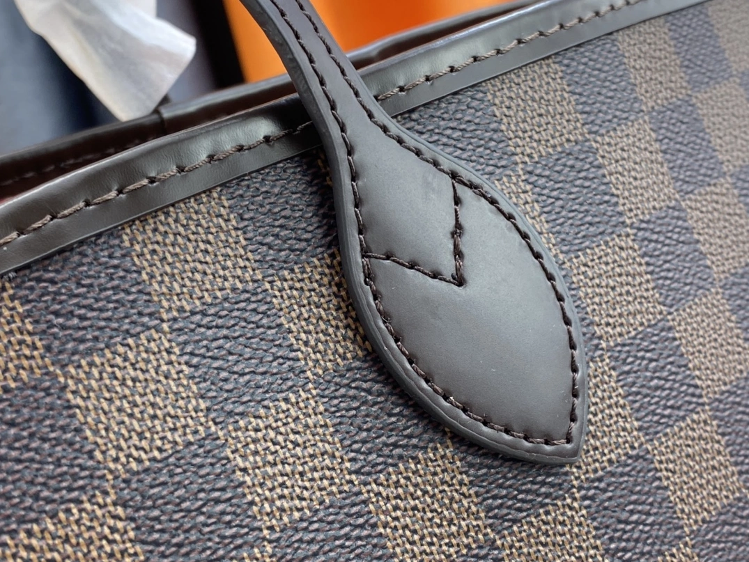 DailyWear 8343 Louis Vuitton AAA Quality Shoulder Bags For Women - Image 5