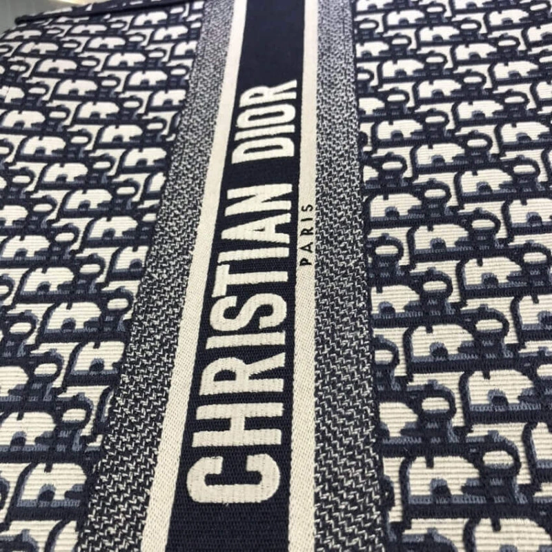 CHRISTIAN Dior Book Tote Blue Dior Oblique Embroidery - Image 8