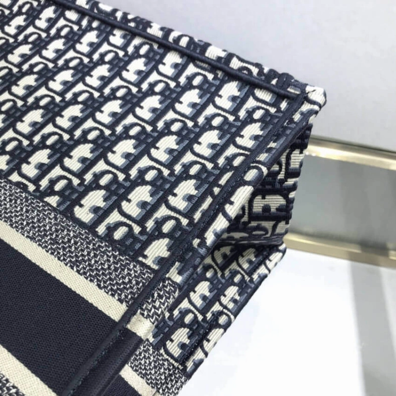 CHRISTIAN Dior Book Tote Blue Dior Oblique Embroidery - Image 9